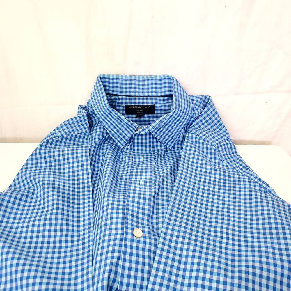 Banana Republic Blue Gingham Button Down Shirt